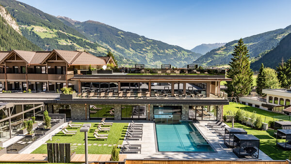 Mayrhofen - Zillertal Hotel Berghof****